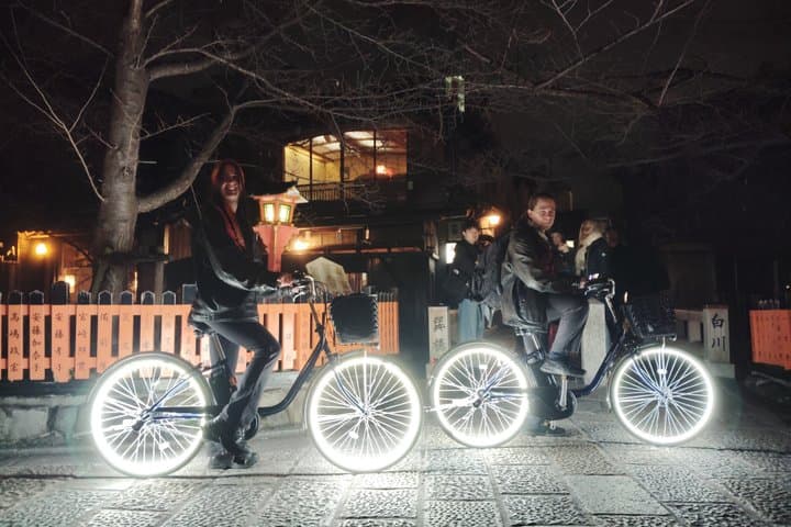 Kyoto: Private LED E-Bike Night Ride Through Gion — photo 15