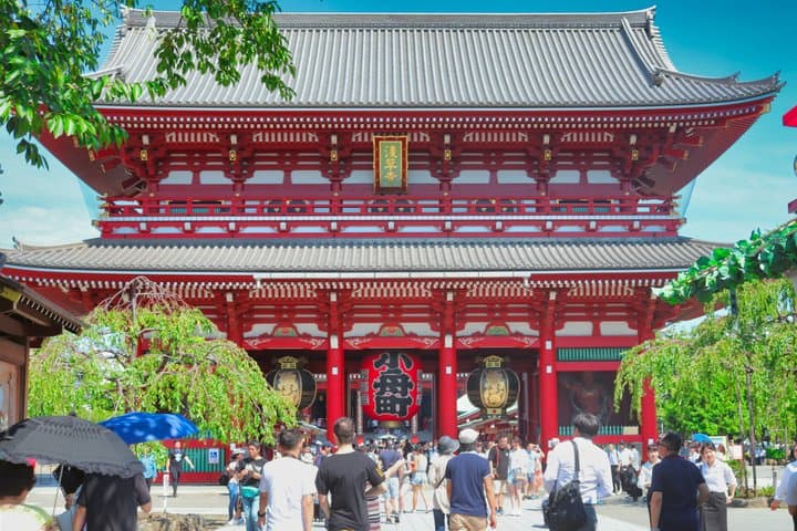 Tokyo Half-Day Tour | Shinjuku Gyoen, Tokyo Tower, Asakusa Temple — photo 3