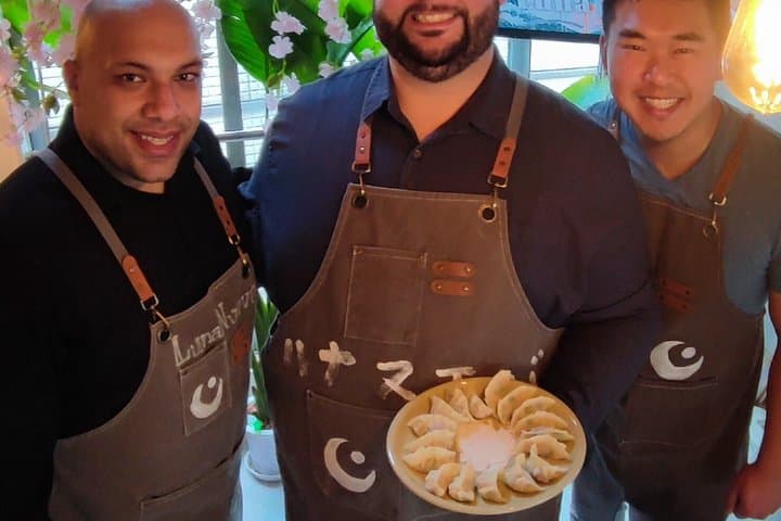 Ramen & Dumpling Cooking in Tokyo with Chef/Vegan possible — photo 6