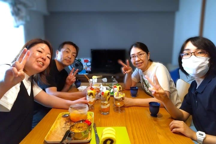 Matsuyama Castle Stroll and Making Auspicious Sweets — photo 3