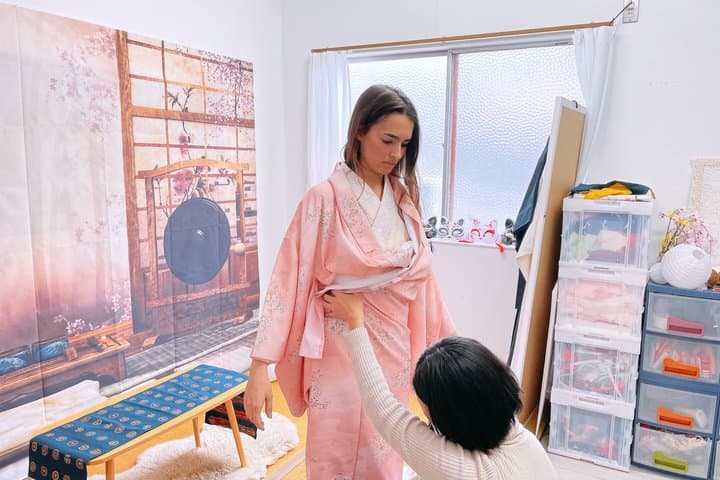 Kimono Photoshoots at Osaka Castle, Temples & Shrines, or Studio — photo 16