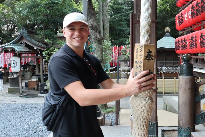 Explore Tokyo Like a Local – Shibuya, Asakusa & Private City Tour — photo 6