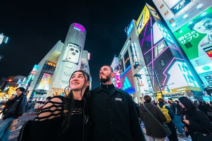 Tokyo Neon Night Photoshoot in Shibuya — photo 6