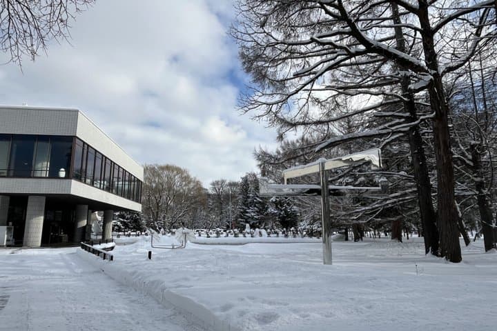 Hokkaido Museum of Modern Art Half-Day Walking Tour — photo 4