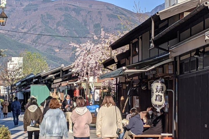 Matsumoto Discovery - Half Day Walking Tour — photo 3