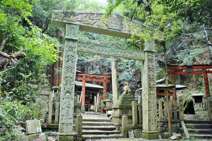 Hidden Shrines and Warrior Paths of Kyoto Day Tour — photo 1