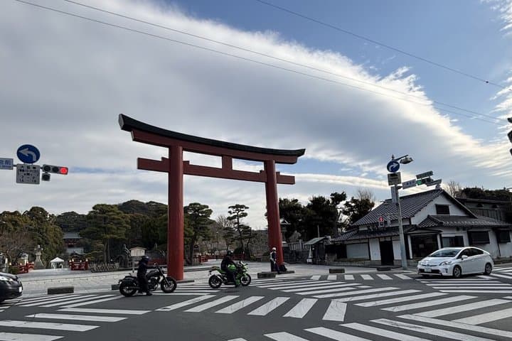 Tokyo Bus Day Trip Kamakura, Enoshima, and Yokohama Tour — photo 5