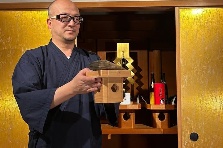Katsuobushi Shaving Experience at a Shinto Shrine — photo 6