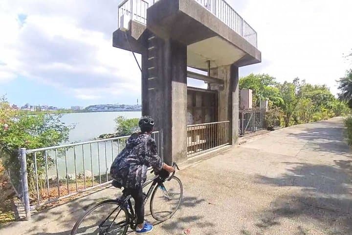 Hidden Paths to the Chinen and Nanjo Ruins — photo 11