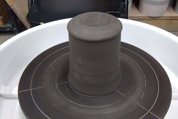Premium Electric Pottery Wheel Experience — photo 15