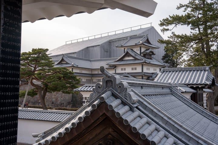 Kanazawa Highlights, Curated: Gardens, Craft & Geisha District — photo 19