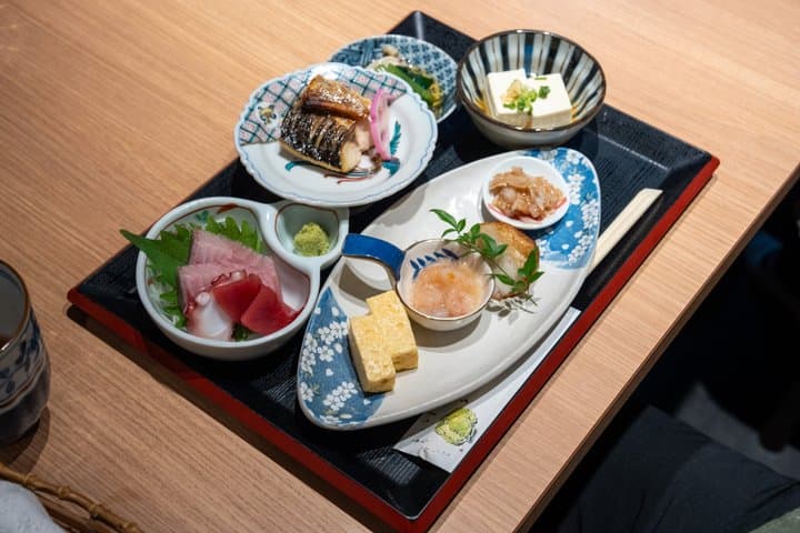 Kanazawa Samurai & Geisha Walk with 2 Craft Visits and Lunch — photo 5