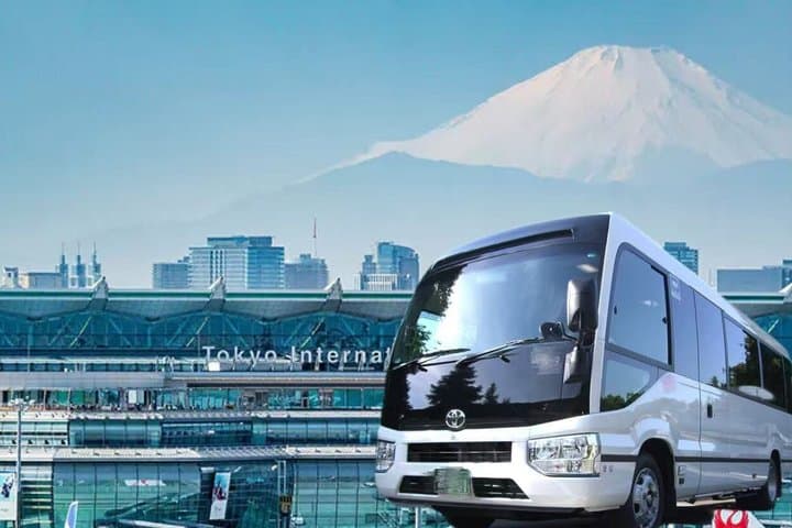 Haneda Airport to Tokyo 23 Wards 18-45 seater One Way Transfer — photo 1