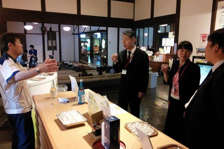 Private Sake & Food Tour: Kuromon Market, Nada Brewery, Kobe Port — photo 13