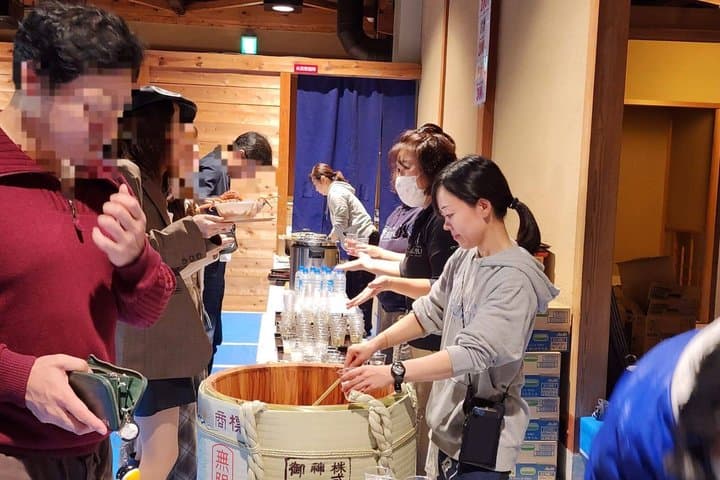 Private Sake & Food Tour: Kuromon Market, Nada Brewery, Kobe Port — photo 17
