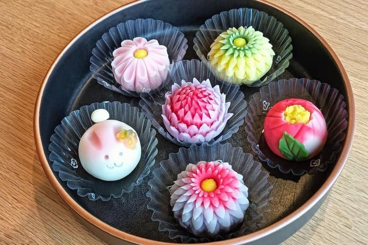 Nerikiri and Matcha Making Class in Kyoto — photo 11