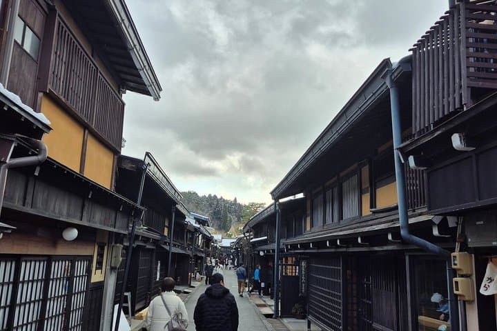 Shirakawago and Hida Takayama Tour From Nagoya — photo 10