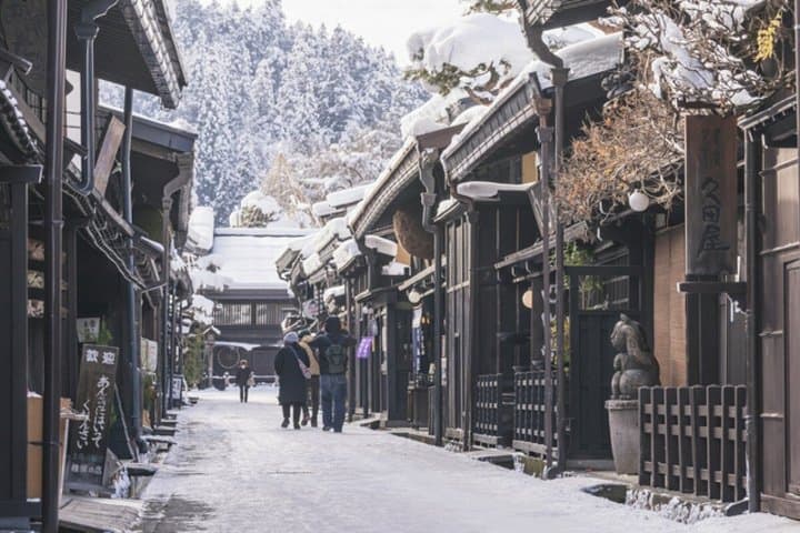 Shirakawago and Hida Takayama Tour From Nagoya — photo 12