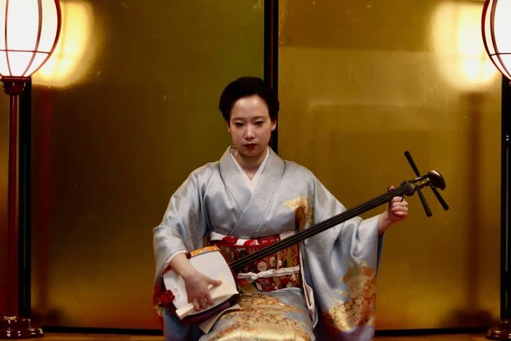 Shared Tea Ceremony with Live Traditional Music in Kyoto — photo 11