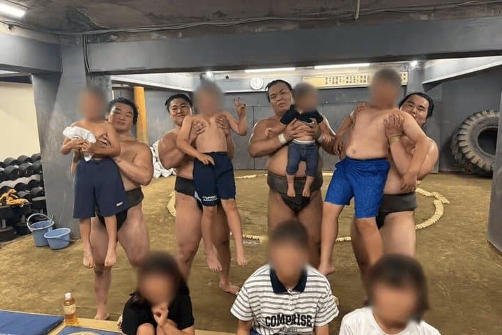Tokyo: Authentic Sumo Morning Practice — photo 18