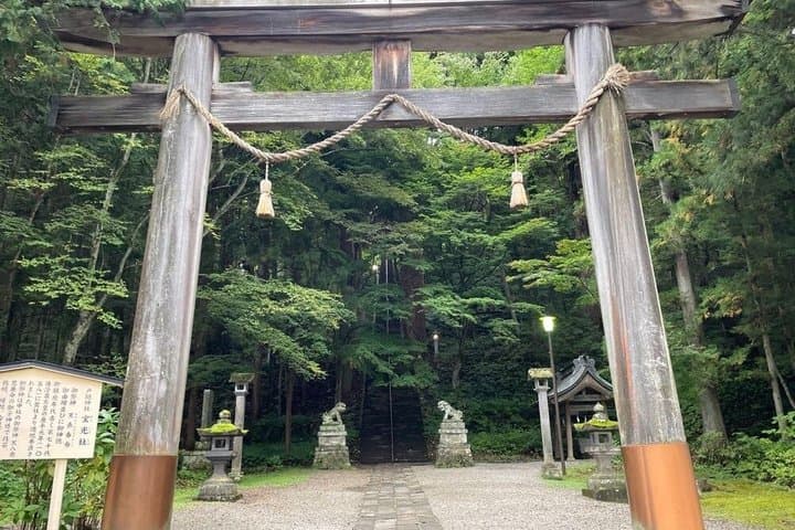 Togakushi Shrine & Snow Monkey Full-day Private Tour — photo 9