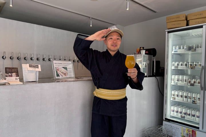 Samurai Guide Sho’s Craft Beer Train Tour by Former JR Conductor — photo 11