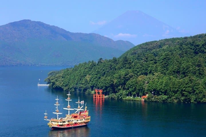 Lake Ashi Owakudani and Shrine Visit Mount Fuji Hakone Tour — photo 2