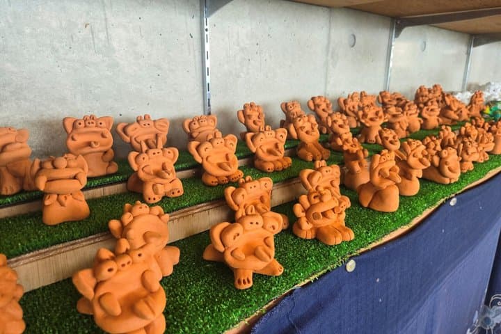 Shisa Experience Ryukyu Kiln Shisa Making Experience — photo 4