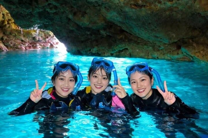 【Okinawa】Blue Cave Snorkeling Tour with Free Benefits