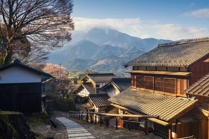 Nakasendo Trail and Post Towns Private Hike from Nagoya