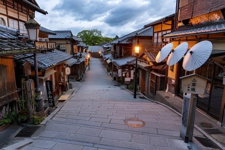 Kyoto Geisha Walking Tour Gion District And Hidden Gems — photo 6