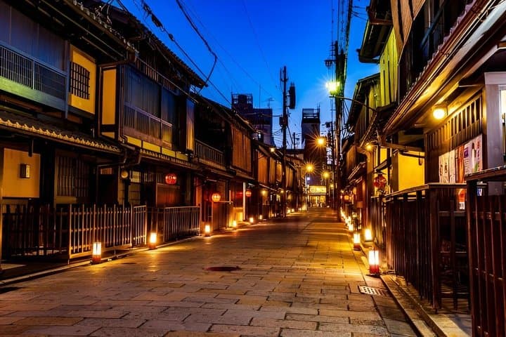 Kyoto Geisha Walking Tour Gion District And Hidden Gems — photo 4