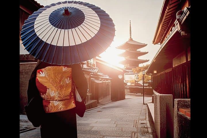 Kyoto Geisha Walking Tour Gion District And Hidden Gems — photo 5
