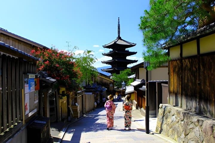Kyoto Geisha Walking Tour Gion District And Hidden Gems — photo 20