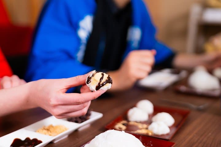 Kyoto Traditional Mochi Pounding Experience with Tasting — photo 7