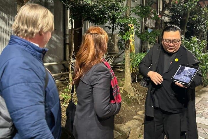 Shinjuku Retro Izakaya & unique Bar Tour — photo 10