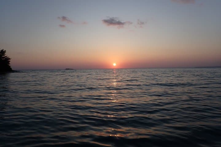 Miyako island: Relaxing Sunrise or Sunset SUP tour — photo 17