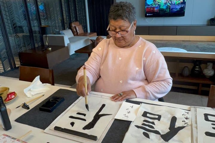Japanese Calligraphy Workshop with Kanji Name Gift — photo 9