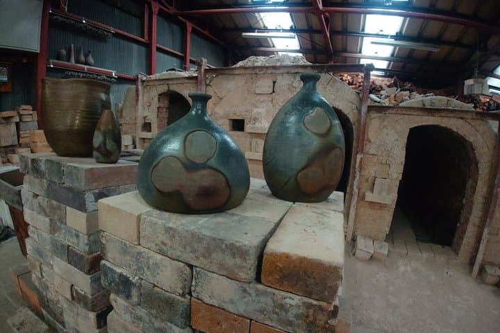 Bizen Pottery Walking Tour in Imbe from Okayama — photo 3