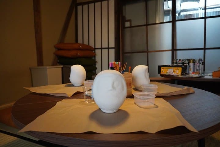 Kyoto Daruma Art Experience – Paint Your Identity — photo 5