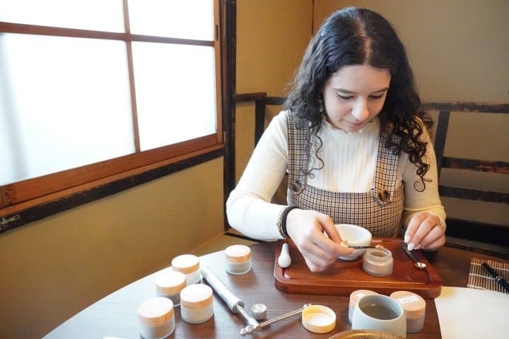 Kyoto Incense Making Experience in a Traditional Machiya — photo 4