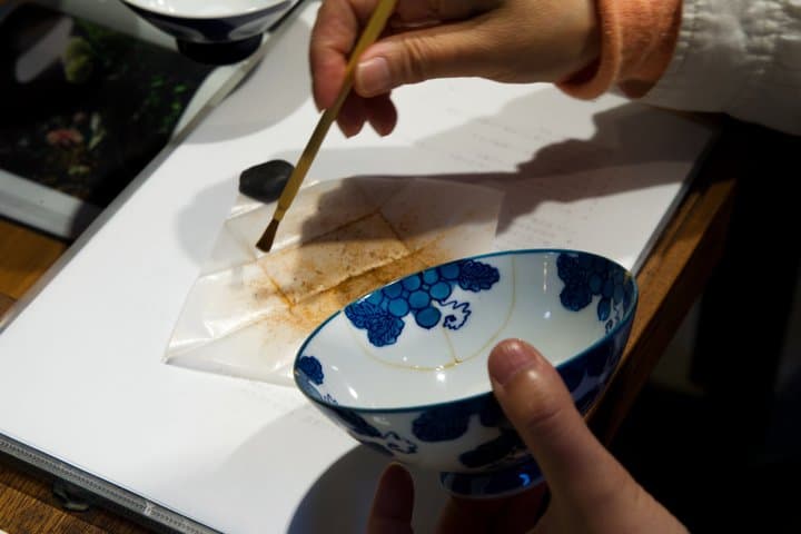 Kintsugi in Kyoto The Art of Golden Repair — photo 16