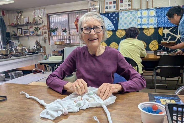 Arimatsu Shibori Craft Experience Tour guided by Friendly Locals — photo 11