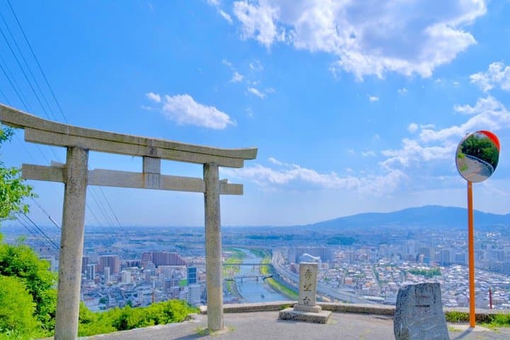 Osaka Temple and Power Spot Cycling Tour — photo 8