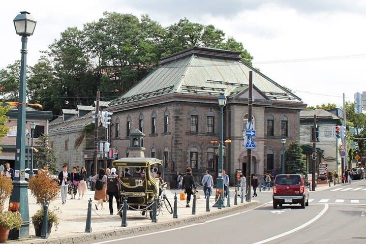 Hokkaido Day Tour in Cape Kamui and Shiroi Koibito Park — photo 13
