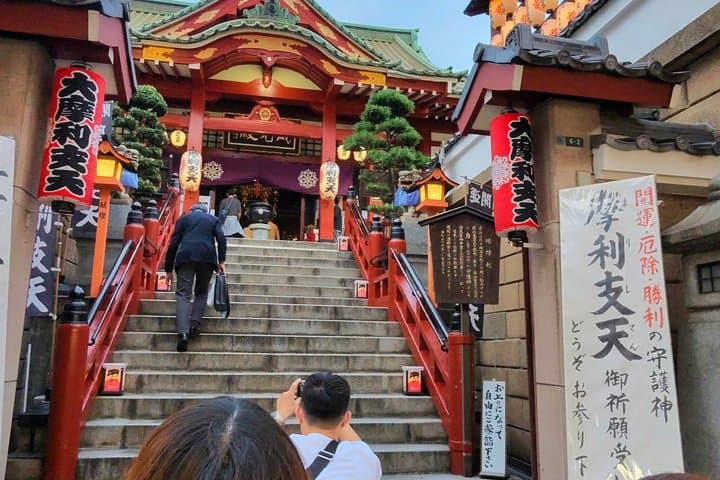 Akihabara Insider Private Anime and Maid Cafe Tours — photo 2