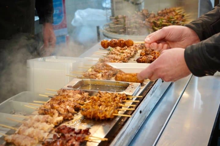 Private Tokyo Local Street Food Tour: Choose 7 Foods & 1 Drink — photo 11