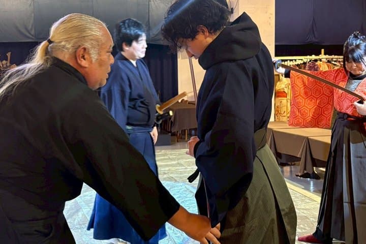 Osaka:Samurai Show & Experience /Optional Wagyu Sukiyaki — photo 16