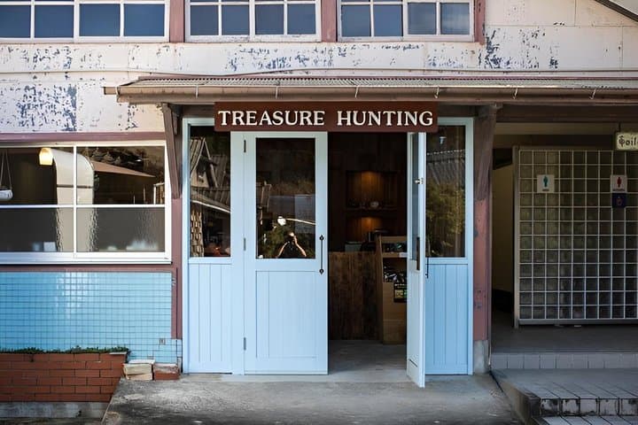 Arita Ware Private Walking Tour and Ceramics Treasure Hunt — photo 5