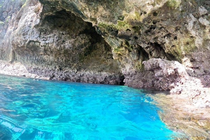 Private Snorkeling Tour at Blue Cave Okinawa — photo 5